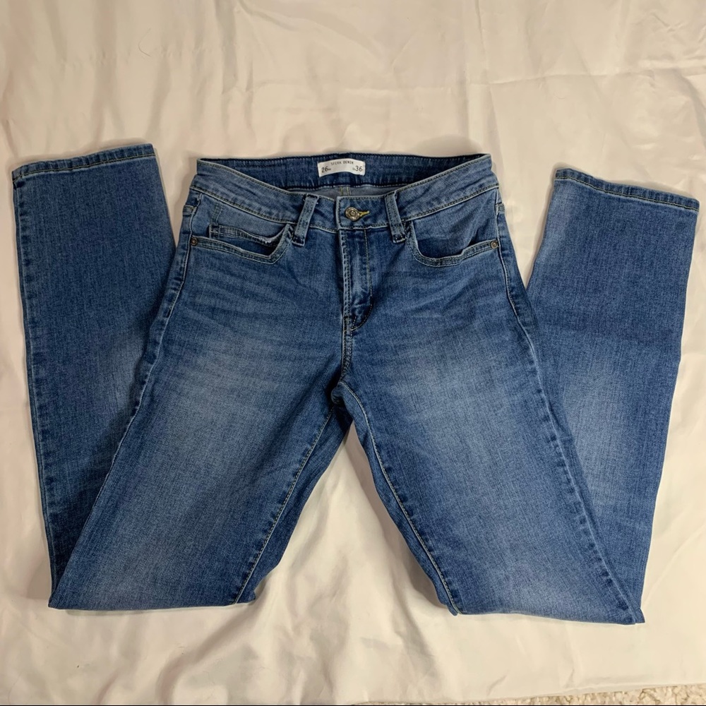Sferra - Straight Leg Jeans